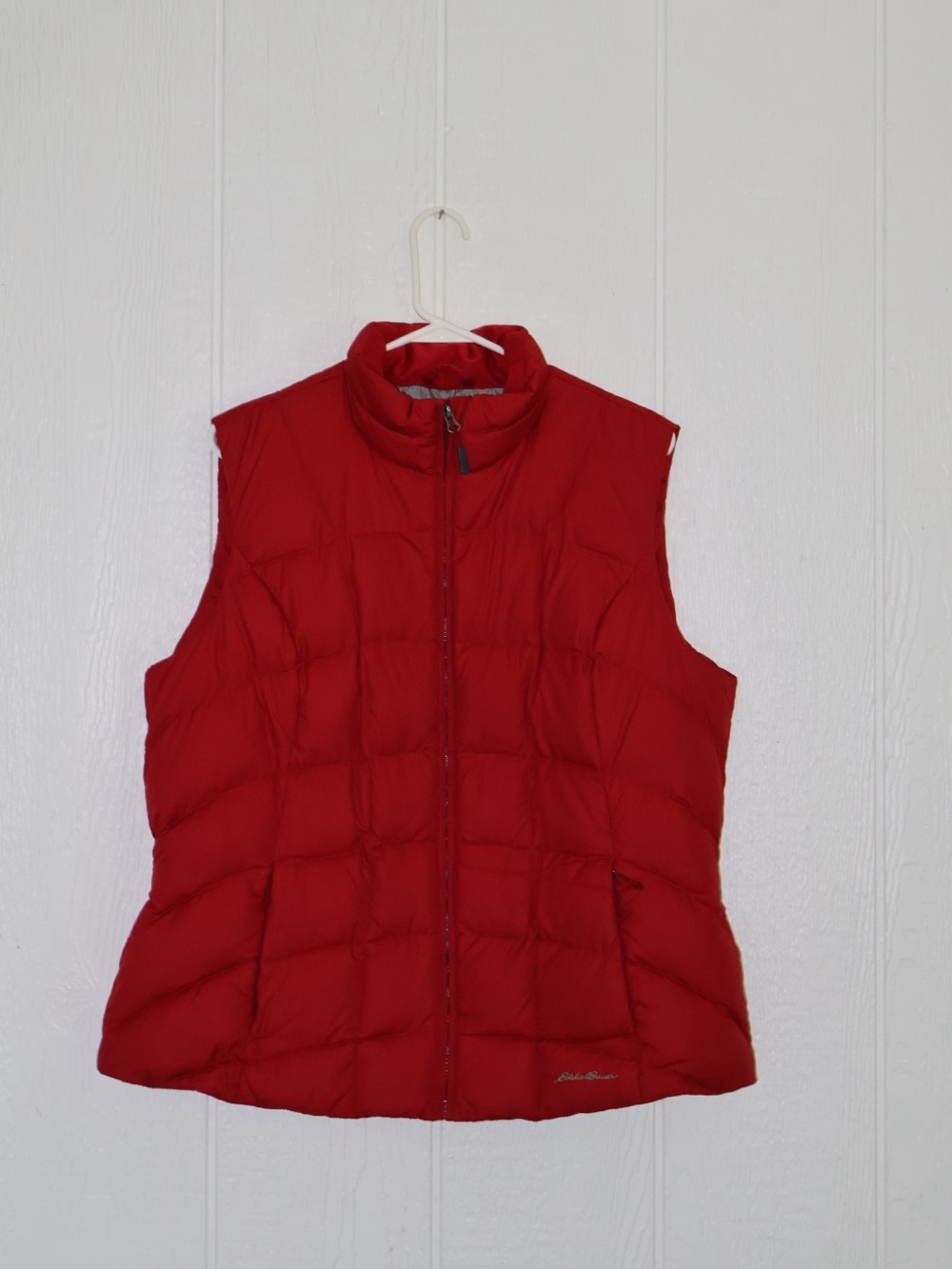 Eddie Bauer Women's Red Puffer Vest